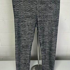 No Boundaries Gray Heathered Leggings